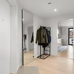 Vervet Apartment, Stunning Views Τρόμσο